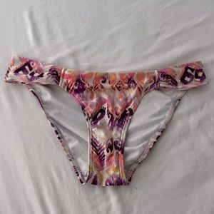 Victoria’s Secret printed bikini bottom XS